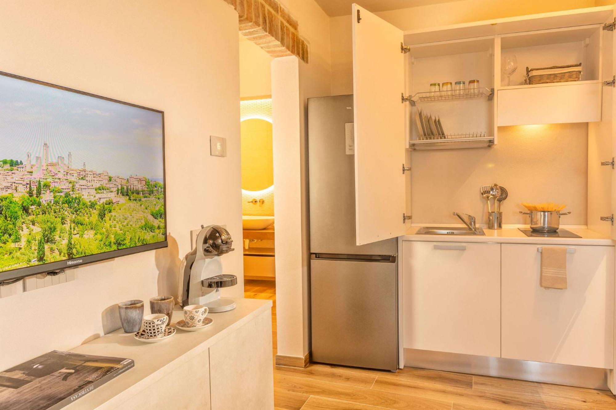 Palazzo Falcinelli Luxury Room In Montepulciano Center With Air Conditioning And Elevator Esterno foto