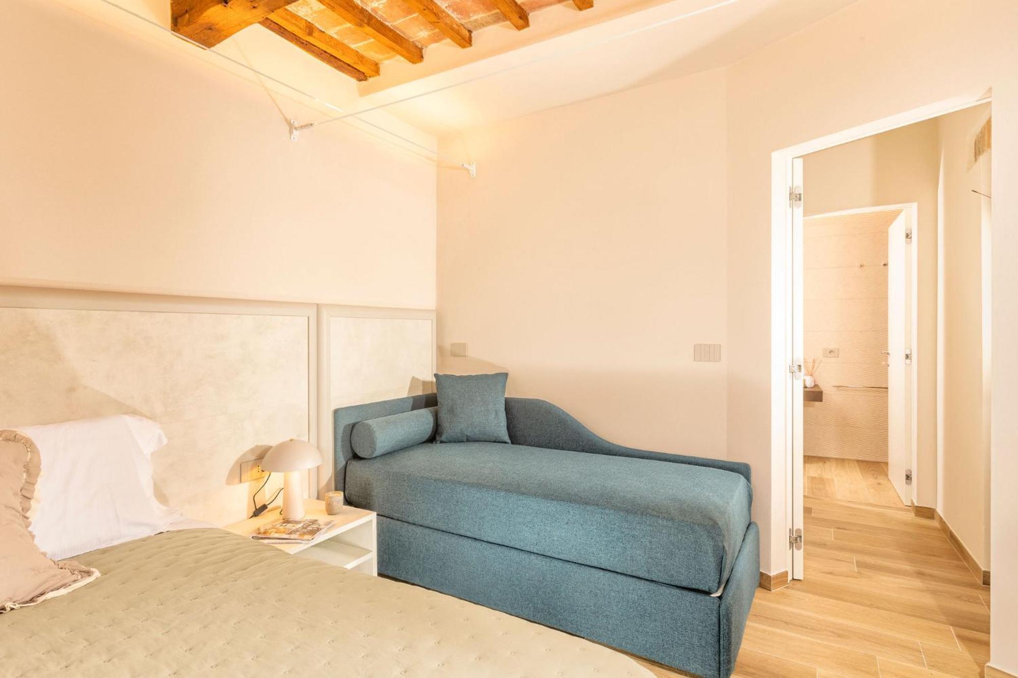 Palazzo Falcinelli Luxury Room In Montepulciano Center With Air Conditioning And Elevator Esterno foto