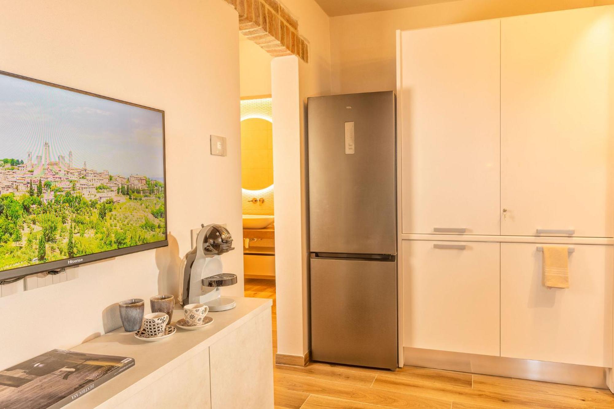 Palazzo Falcinelli Luxury Room In Montepulciano Center With Air Conditioning And Elevator Esterno foto